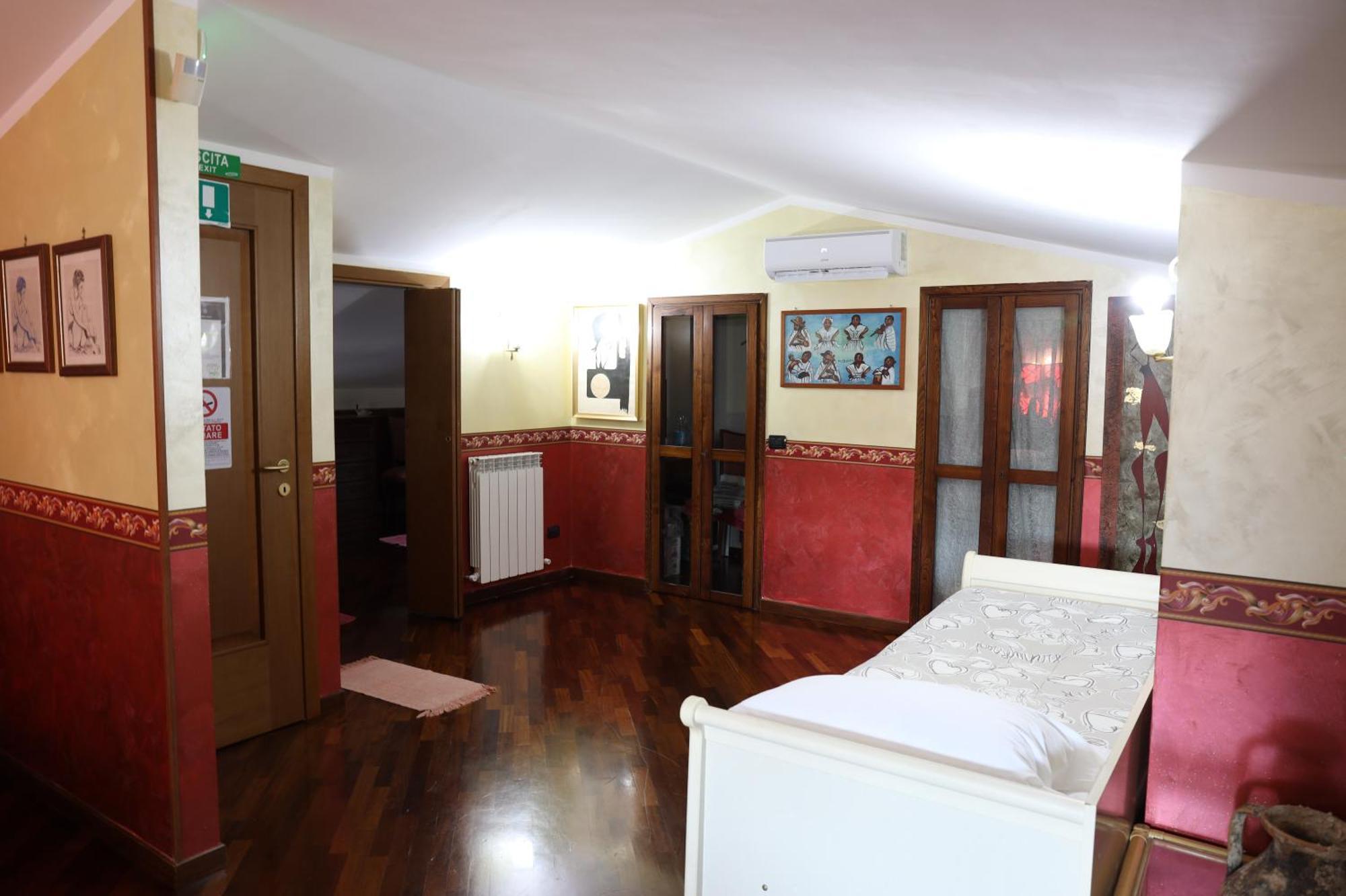 Paoline'S Suite In Villa Ф'юмічіно Екстер'єр фото